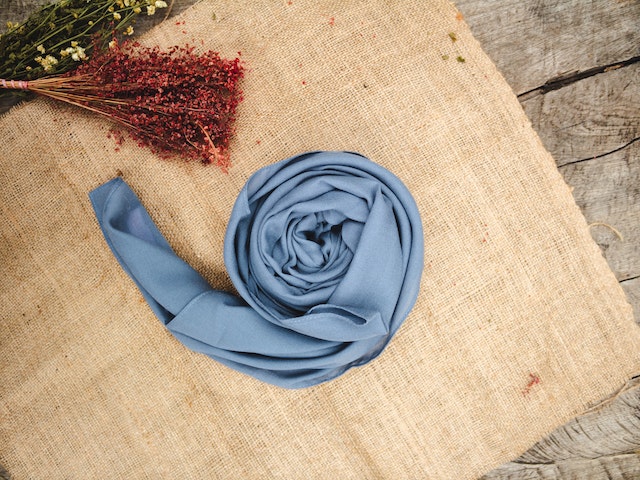 Mulberry Silk Scarf In India